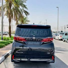 Toyota Alphard Hybrid 2.5