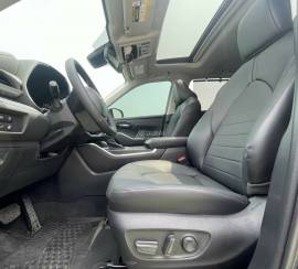 TOYOTA HIGHLANDER XLE 2.4