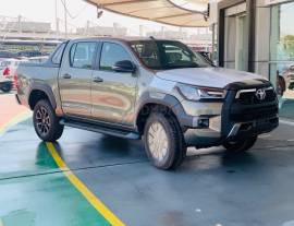 TOYOTA HILUX PICK UP ADVENTURE 4L