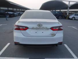 Toyota Camry GLE 2.5