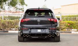 Volkswagen Golf R 2