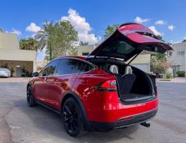 Tesla Model X Performance