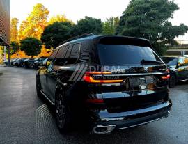 BMW X7 xDrive40d 3