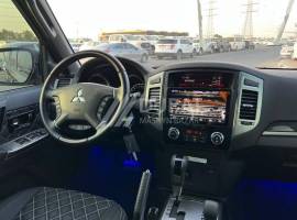 Mitsubishi Pajero 3.8