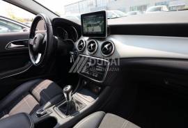 Mercedes-Benz GLA 180 Urban 1.6