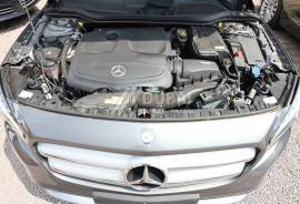 Mercedes-Benz GLA 180 Urban 1.6