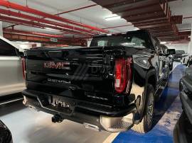  GMC Sierra Denali 6.2