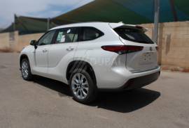 TOYOTA HIGHLANDER 2024 