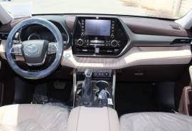 TOYOTA HIGHLANDER 2024 