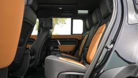 Land Rover Defender X-Dynamic HSE P400